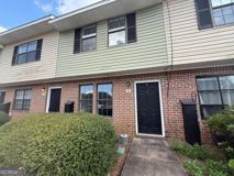 291 W Johnson St #409 - Photo 1 of 1