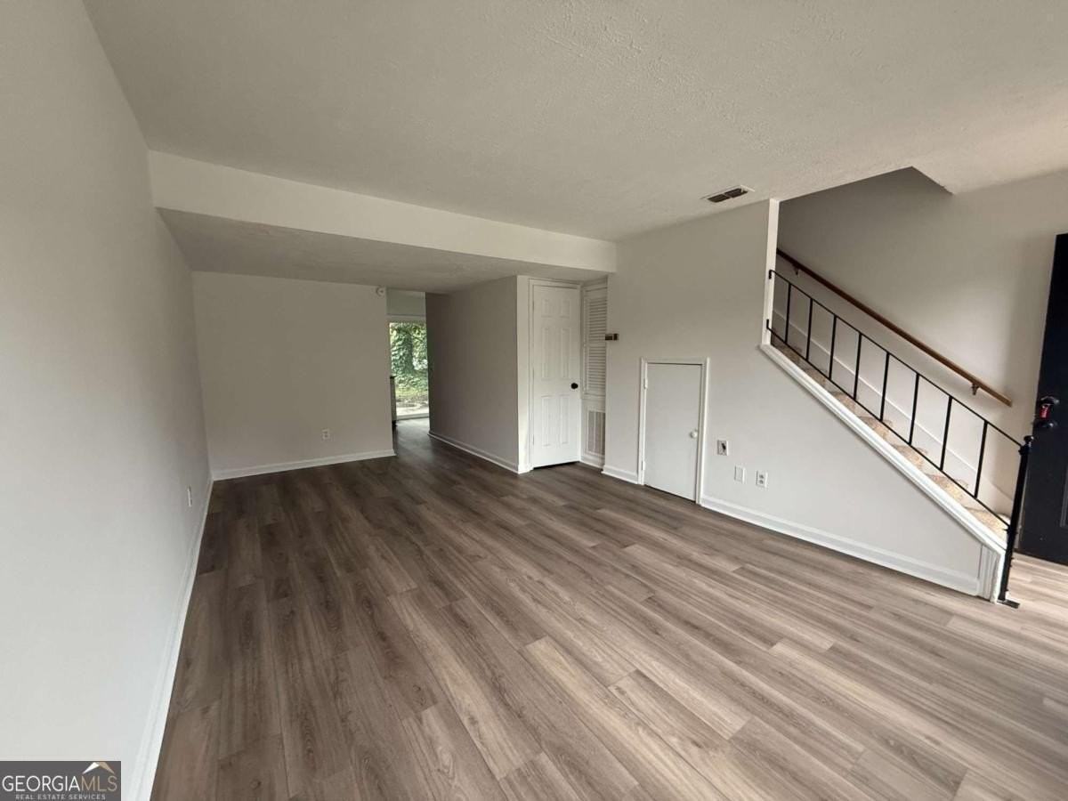 291 W Johnson St #409 - Photo 3 of 10