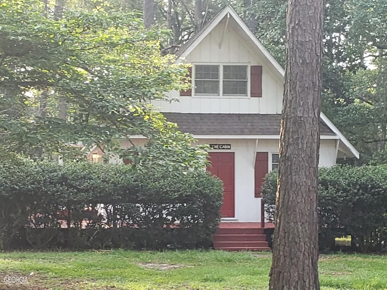 418 Country Club Rd - Photo 2 of 13