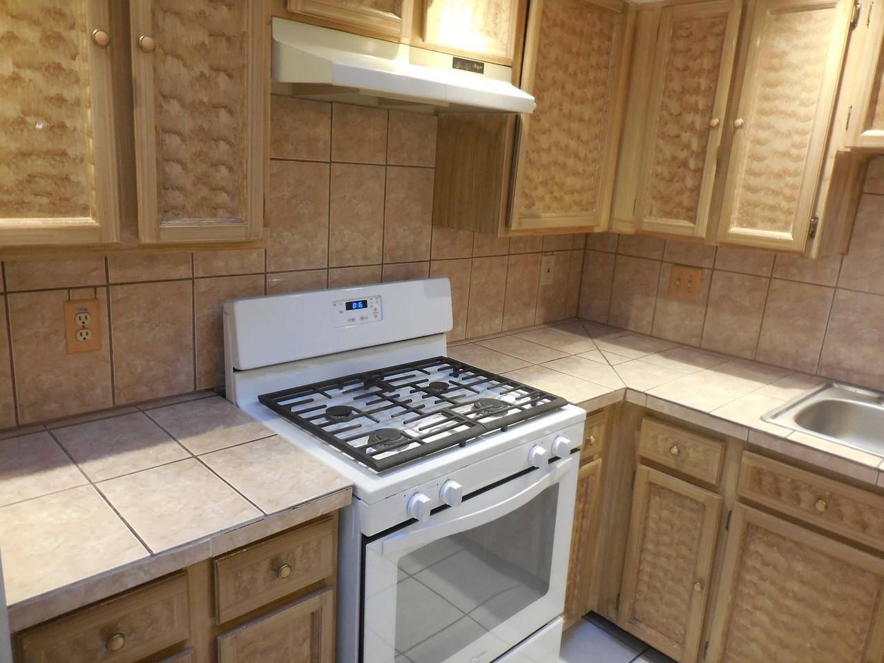 3110 Isla Marino St - Photo 5 of 21
