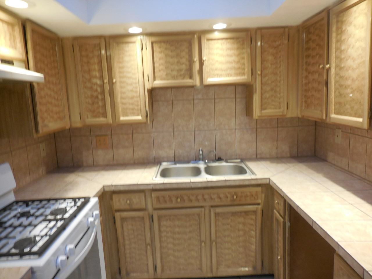 3110 Isla Marino St - Photo 6 of 21