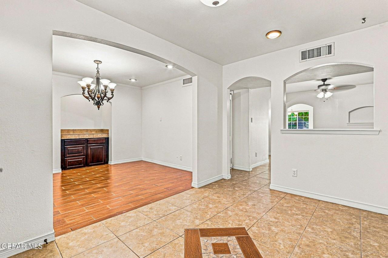 6340 Modesta Rd - Photo 6 of 44