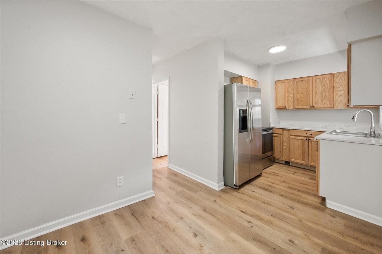 204 W Tenny Ave - Photo 7 of 12