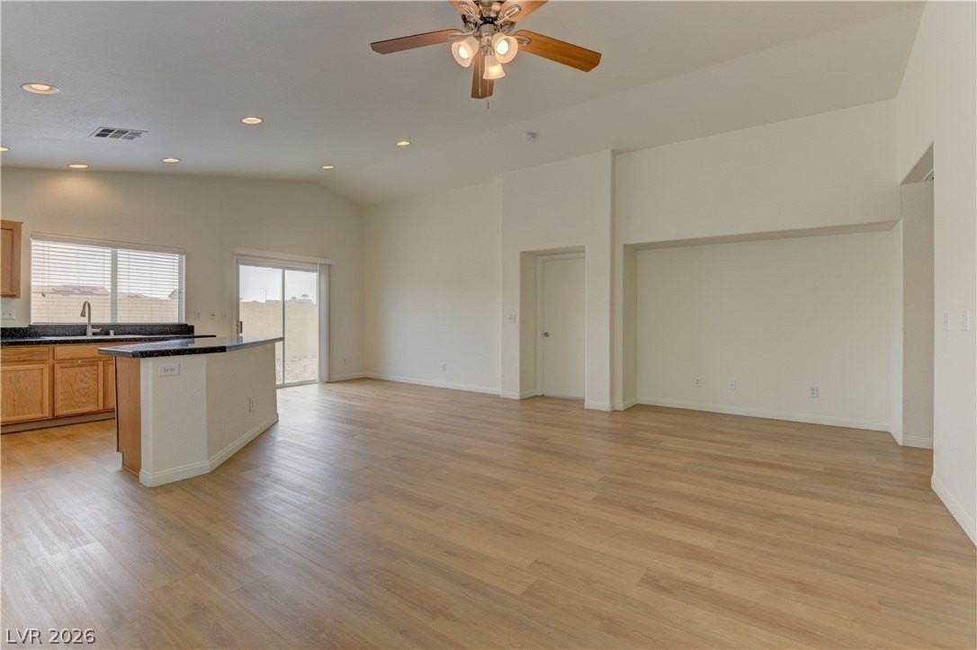 3362 Wrangell Mountain St - Photo 4 of 16