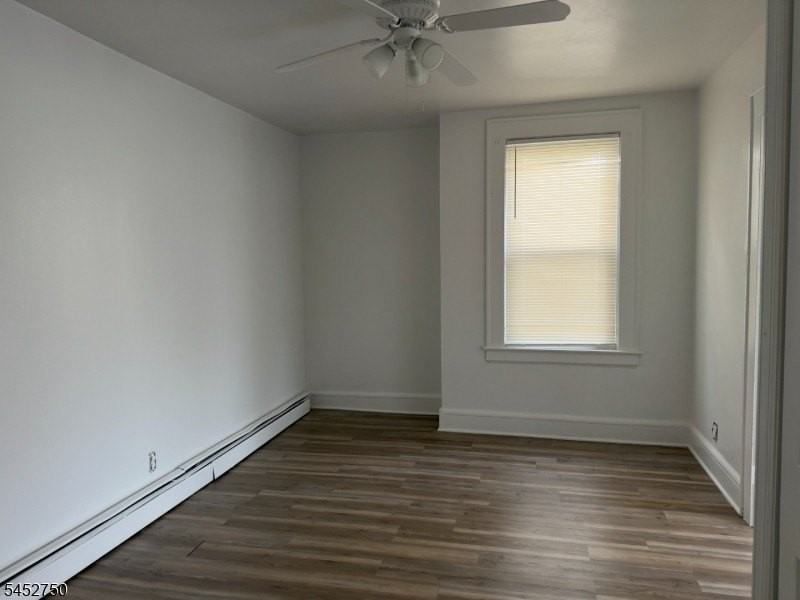 545 Newark Ave - Photo 3 of 20