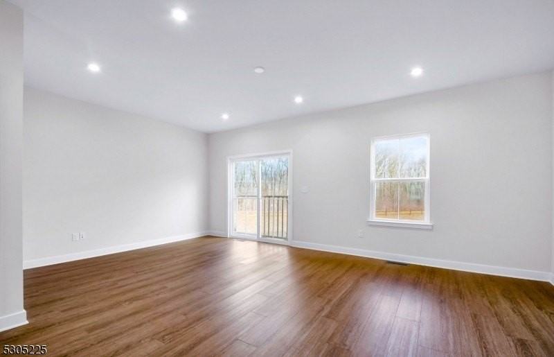 9 Peckwell St - Photo 7 of 30