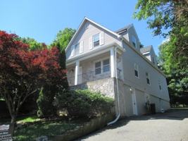 featured image of 44 Grant St #B