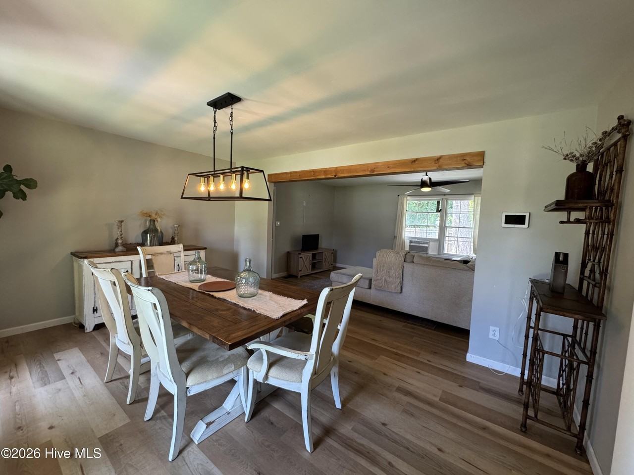 108 Ronny Ct - Photo 3 of 13