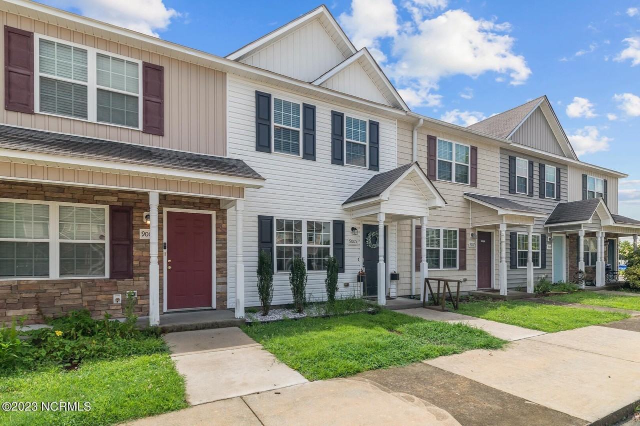 9005 Banister Loop - Photo 3 of 30