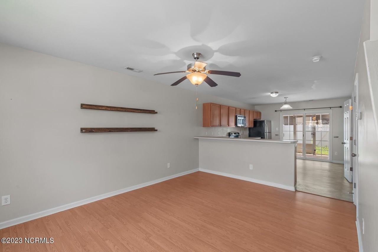 9005 Banister Loop - Photo 7 of 30