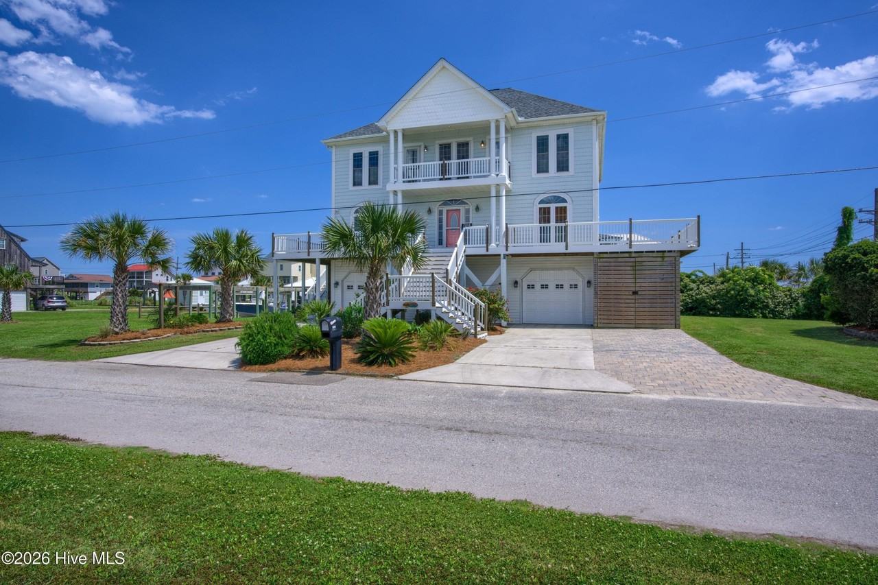 306 Marina Way - Photo 2 of 50