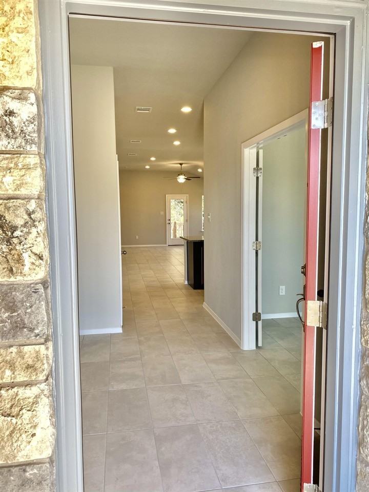 3702 Austin Cv - Photo 3 of 29