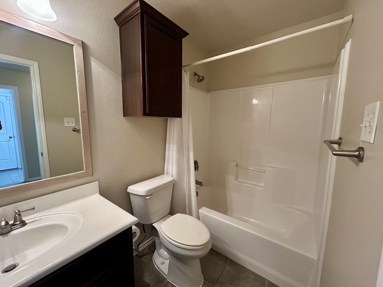 6910 95th St - Photo 6 of 10