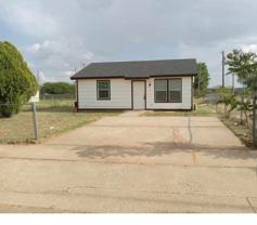 1916 E 15th St - Photo 1 of 1