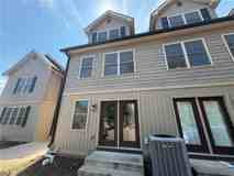 653 Linden St - Photo 1 of 1