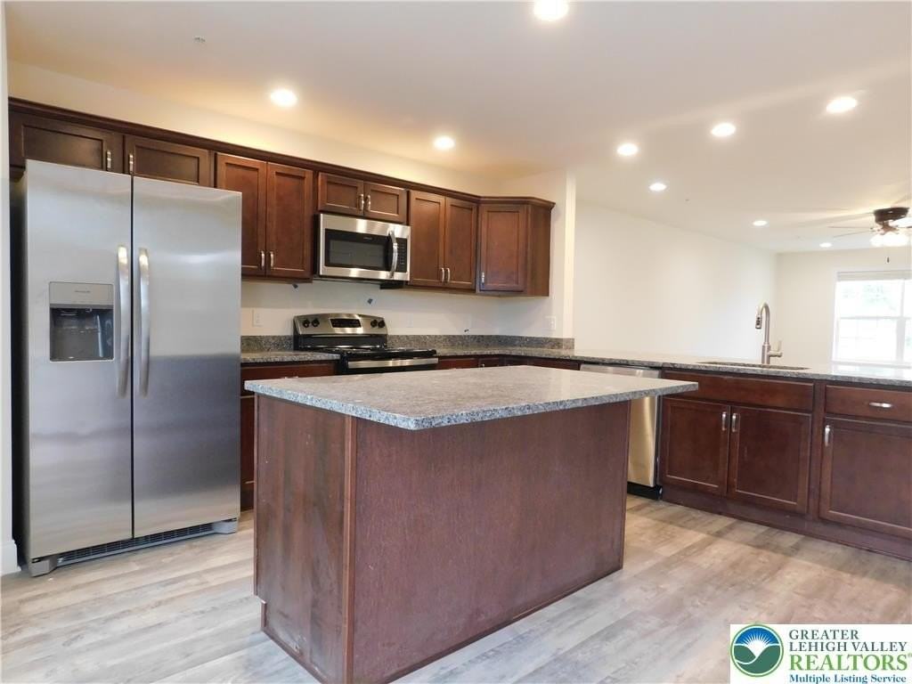 1549 Burkhardt St #C - Photo 2 of 29