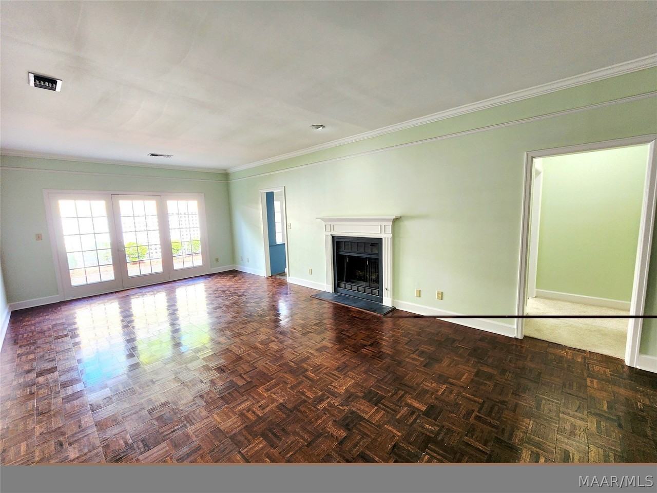 2067 Hazel Hedge Ln - Photo 3 of 27