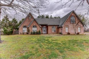 160 Cottonwood Dr - Photo 1 of 1