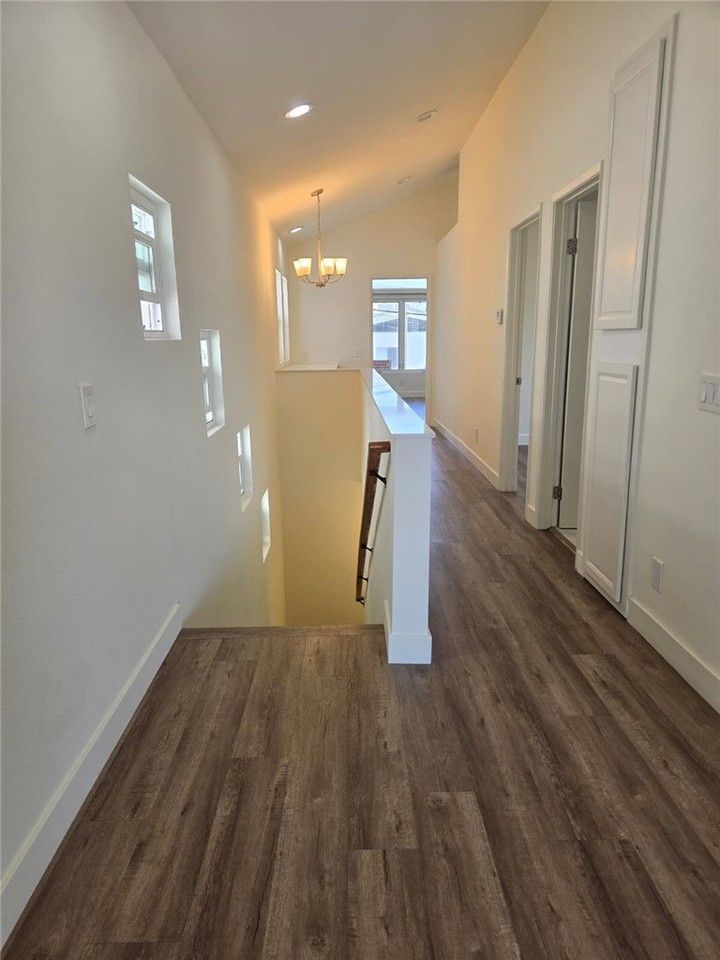 1812 W Balboa Blvd - Photo 3 of 8