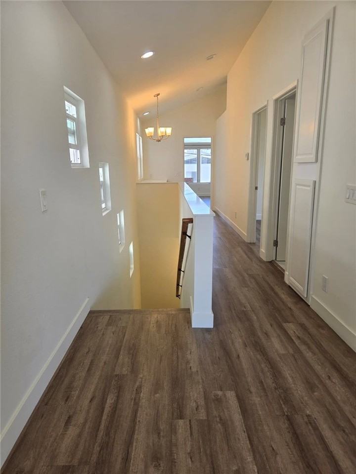1812 W Balboa Blvd - Photo 4 of 8