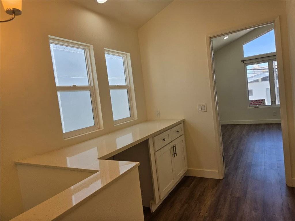 1812 W Balboa Blvd - Photo 5 of 8