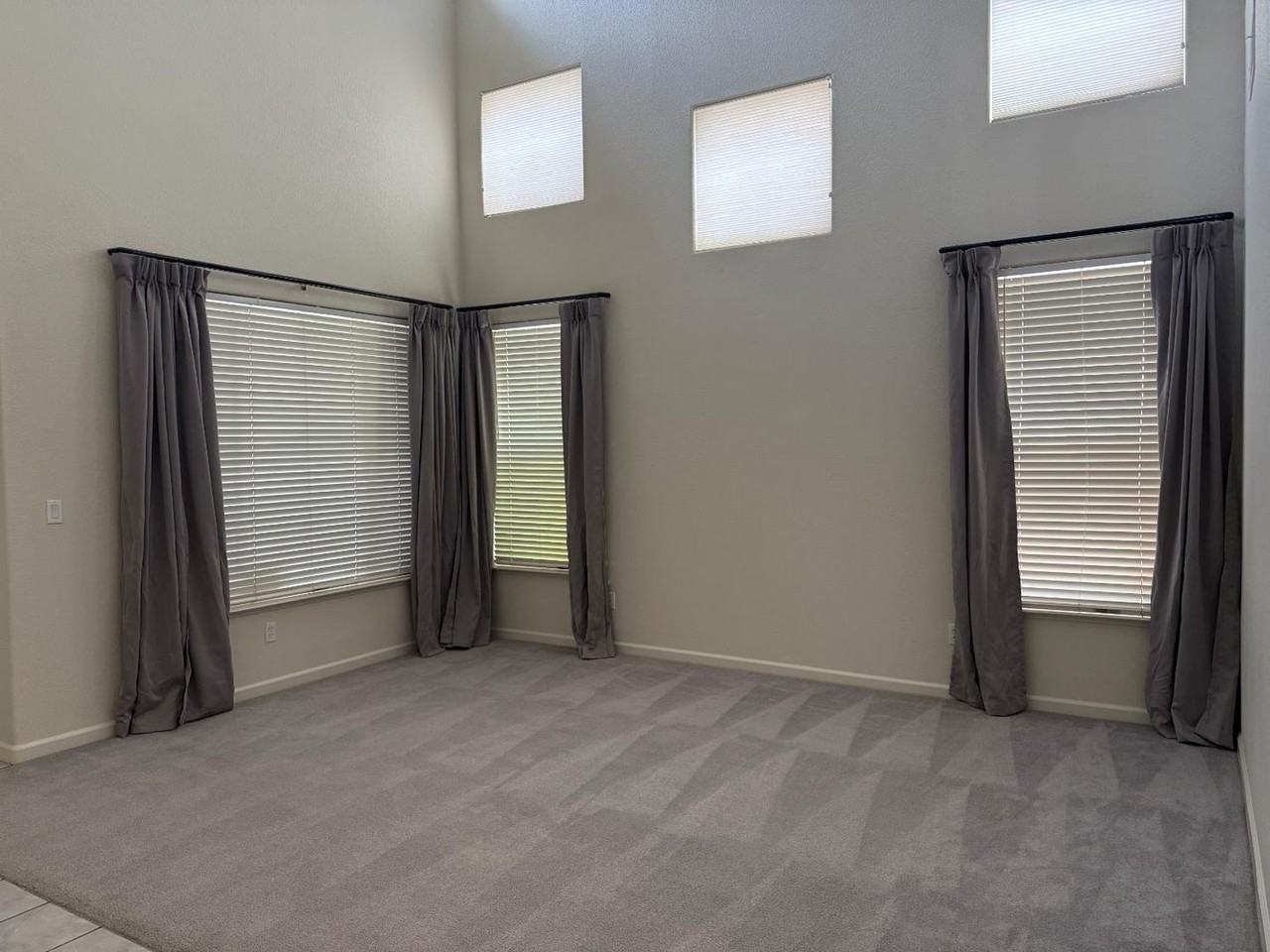 2521 Marta Bella Way - Photo 3 of 15