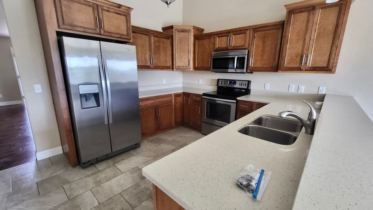 4309 Castle Pines Dr - Photo 5 of 12