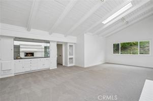 featured image of 17 Pinehurst Ln