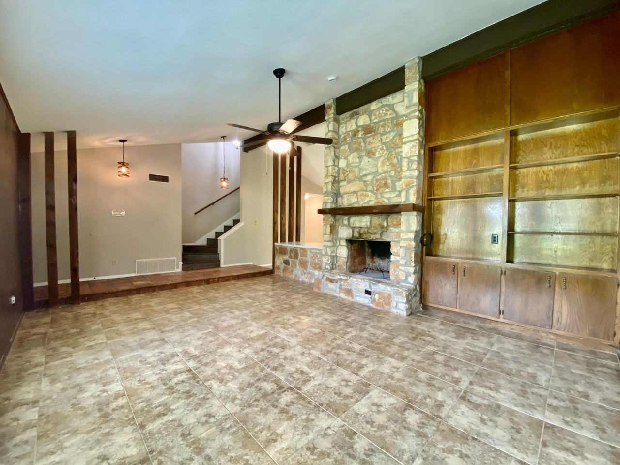 7219 Scenic Brook Dr - Photo 5 of 32