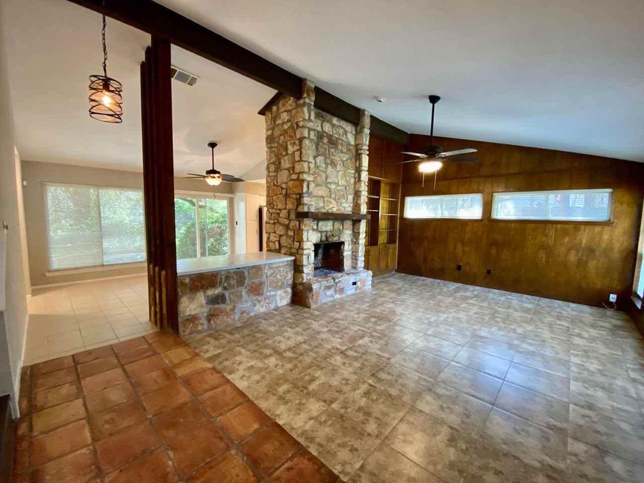 7219 Scenic Brook Dr - Photo 6 of 32