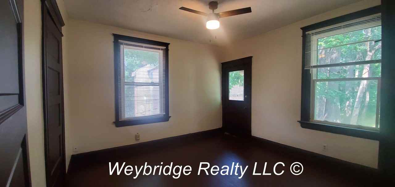 3118 Durrell Ave - Photo 7 of 11