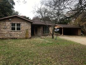 13001 Woodway Dr - Photo 1 of 1