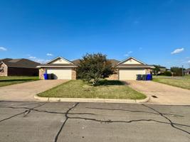 featured image of 10201A Iris Ln