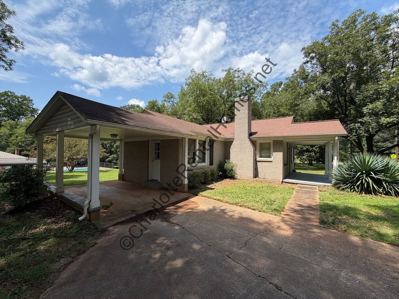2250 Gastonia Hwy - Photo 2 of 11
