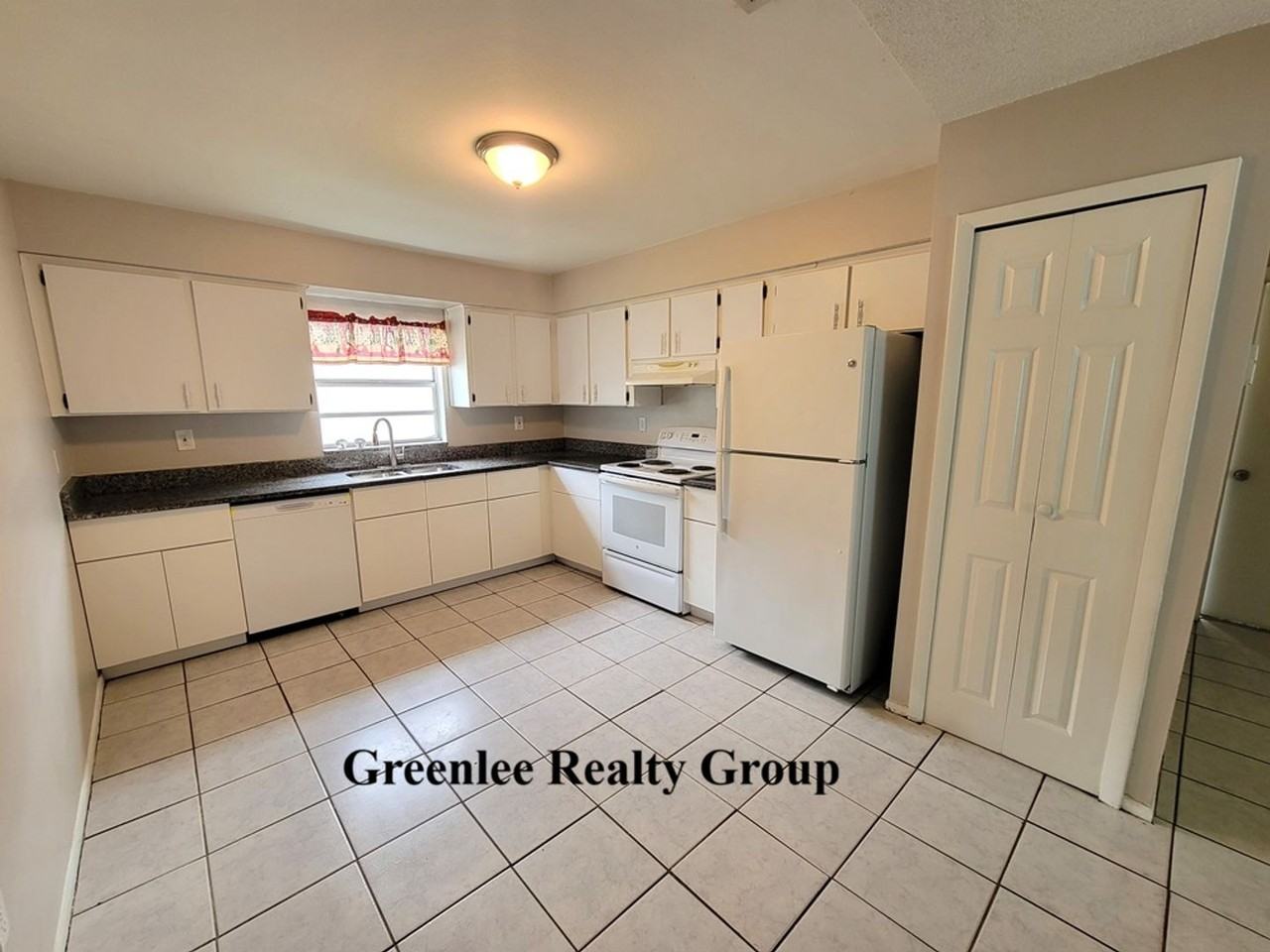 12639 Skipper Ln - Photo 6 of 18