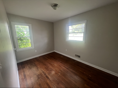 926 Westside Blvd Nw - Photo 3 of 8