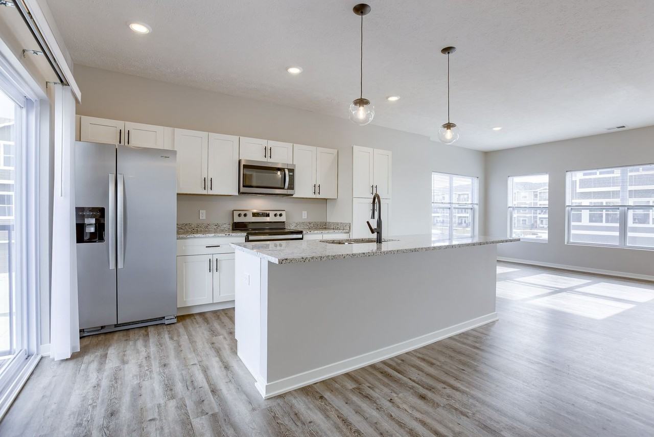 20874 T Ct - Photo 3 of 24