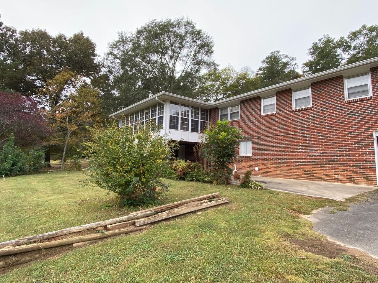 122 Keown Rd Se - Photo 4 of 30