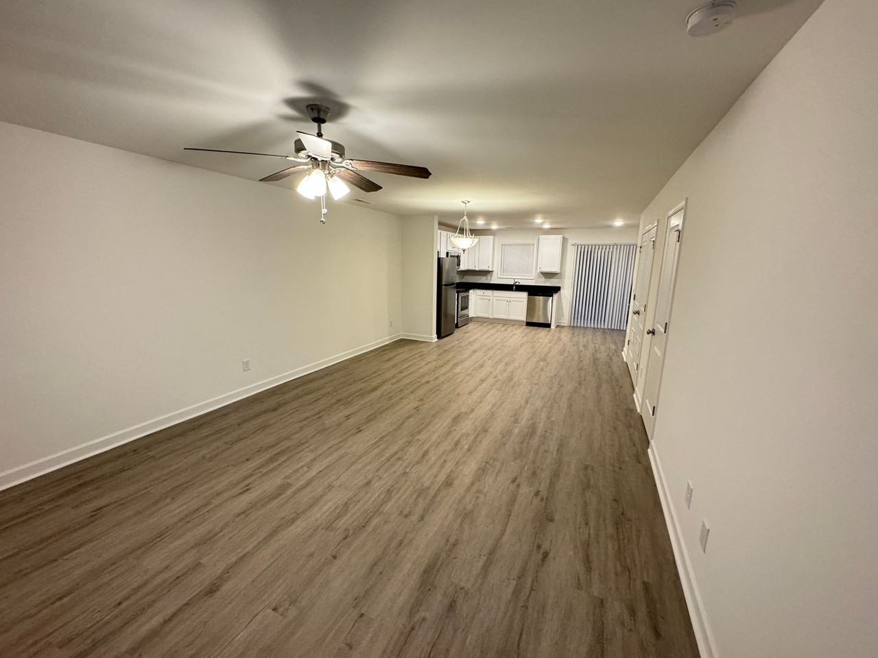 248 E 26th St - Photo 6 of 30