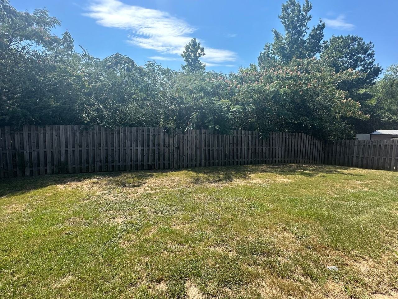 1089 Garnet Dr - Photo 6 of 17
