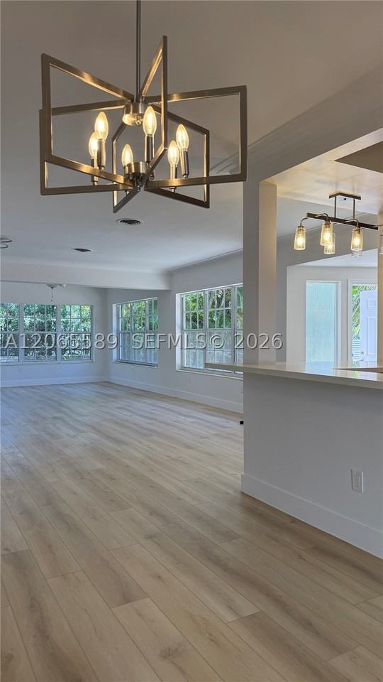 921 Belle Meade Island Dr - Photo 5 of 10