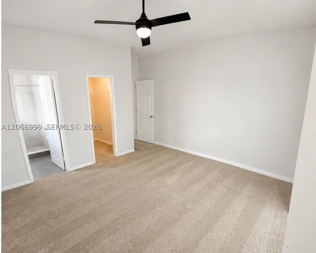 13923 Sw 151st Ave - Photo 4 of 16