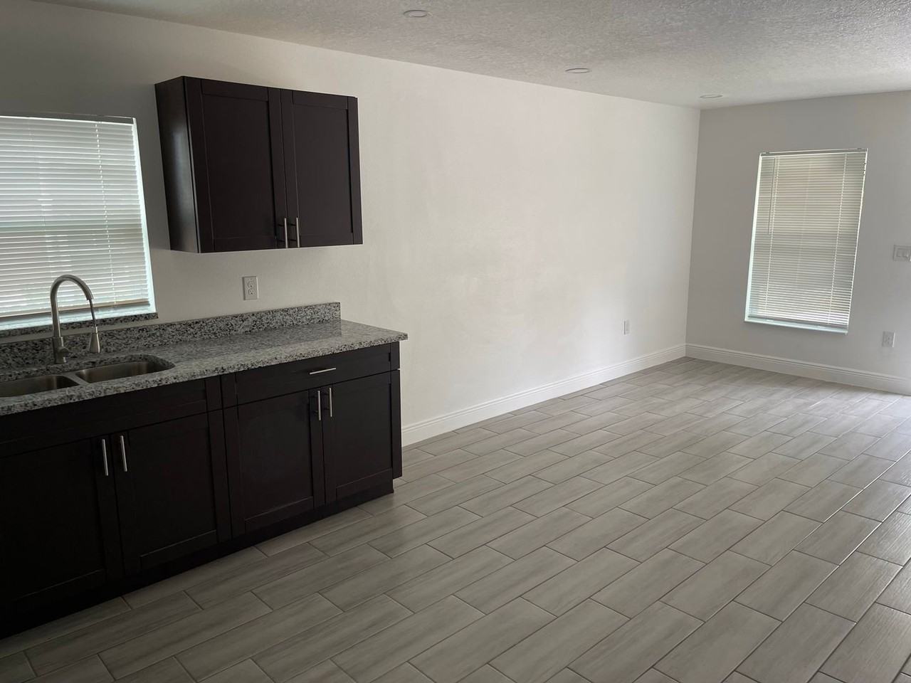 8417 N Seminole Ave - Photo 7 of 18
