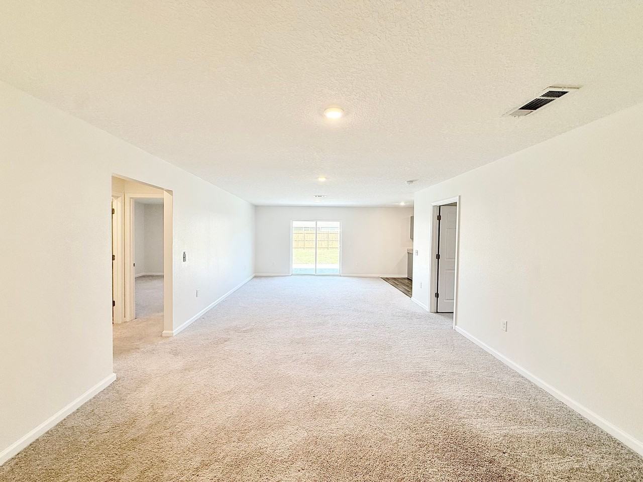 4378 Jitterbug St - Photo 4 of 15