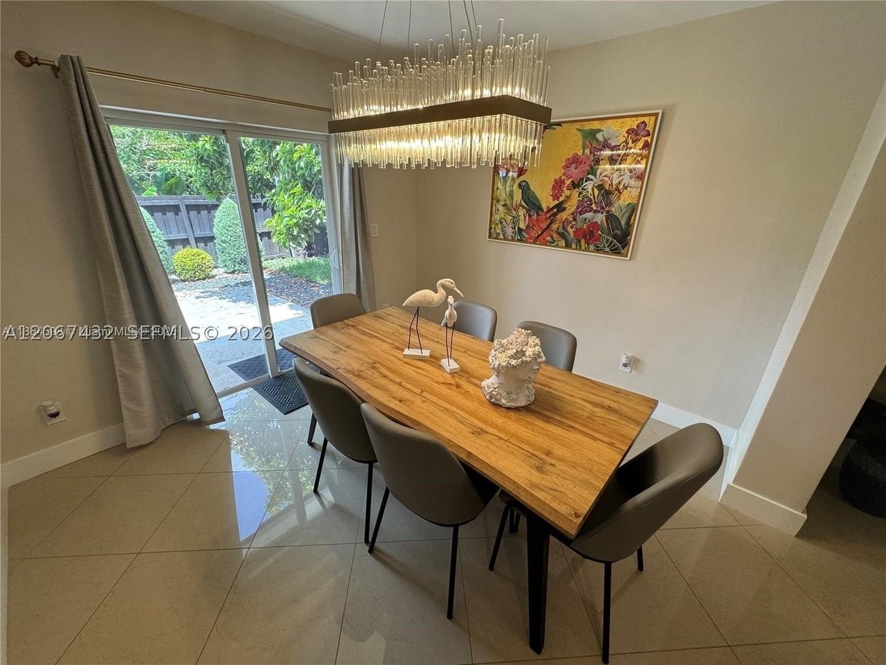 146 Ponce De Leon Blvd - Photo 2 of 15