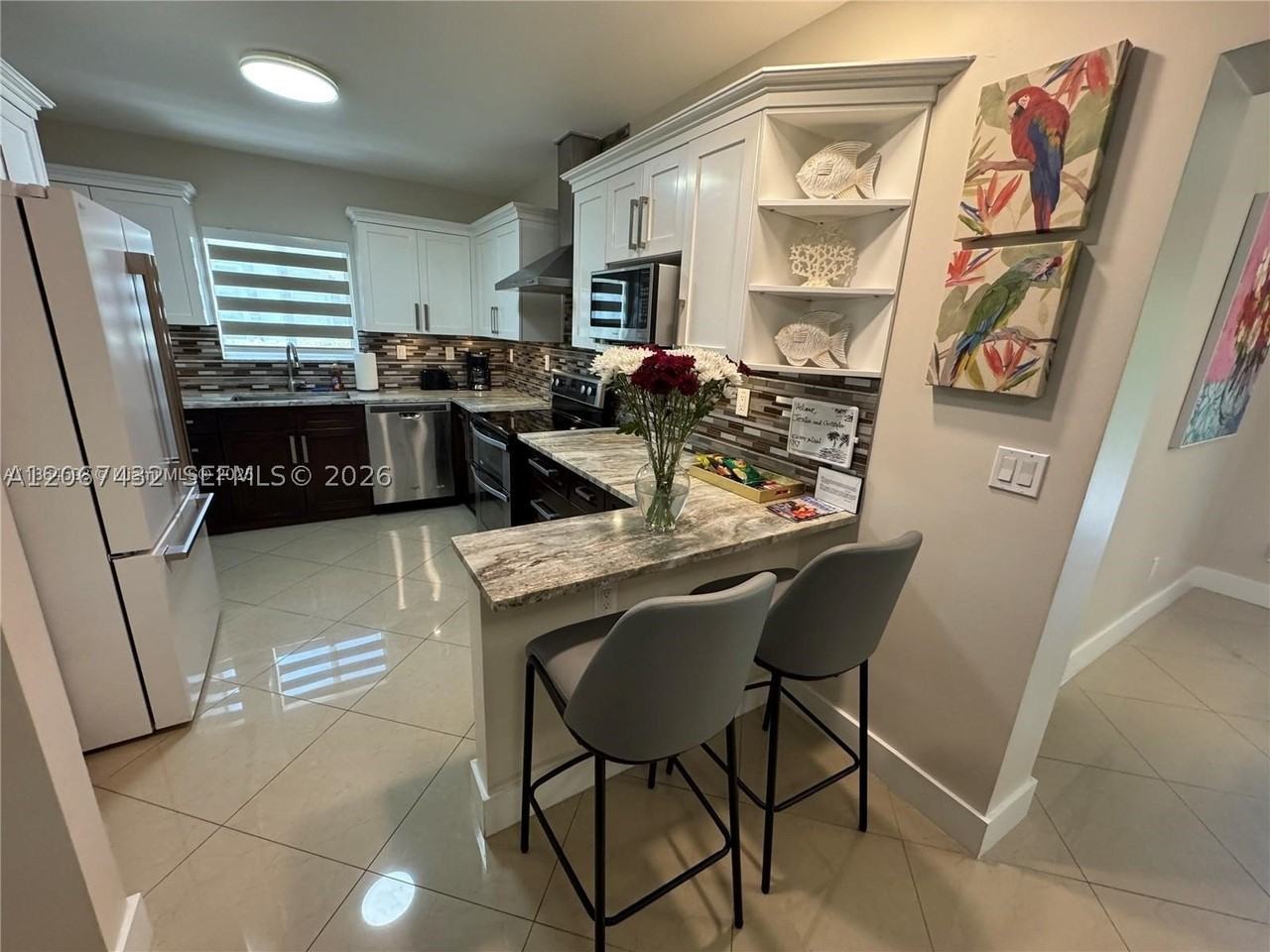 146 Ponce De Leon Blvd - Photo 3 of 15