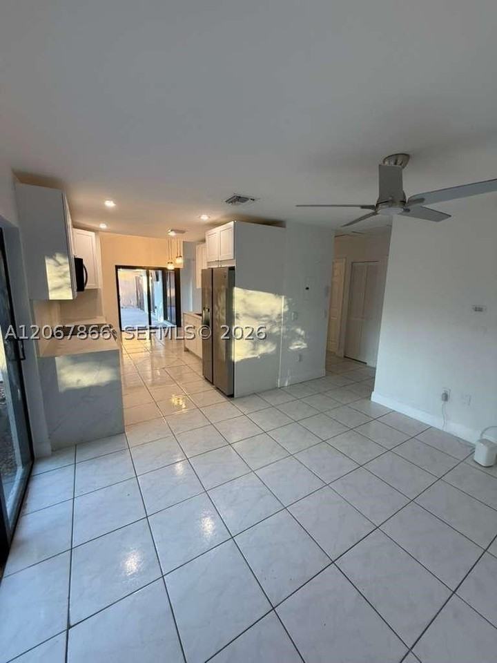 20314 Sw 124th Pl #20314 - Photo 4 of 14