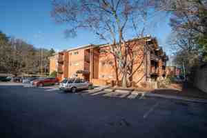 featured image of 250 Little St