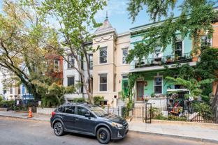 1427 Monroe St Nw - Photo 1 of 1