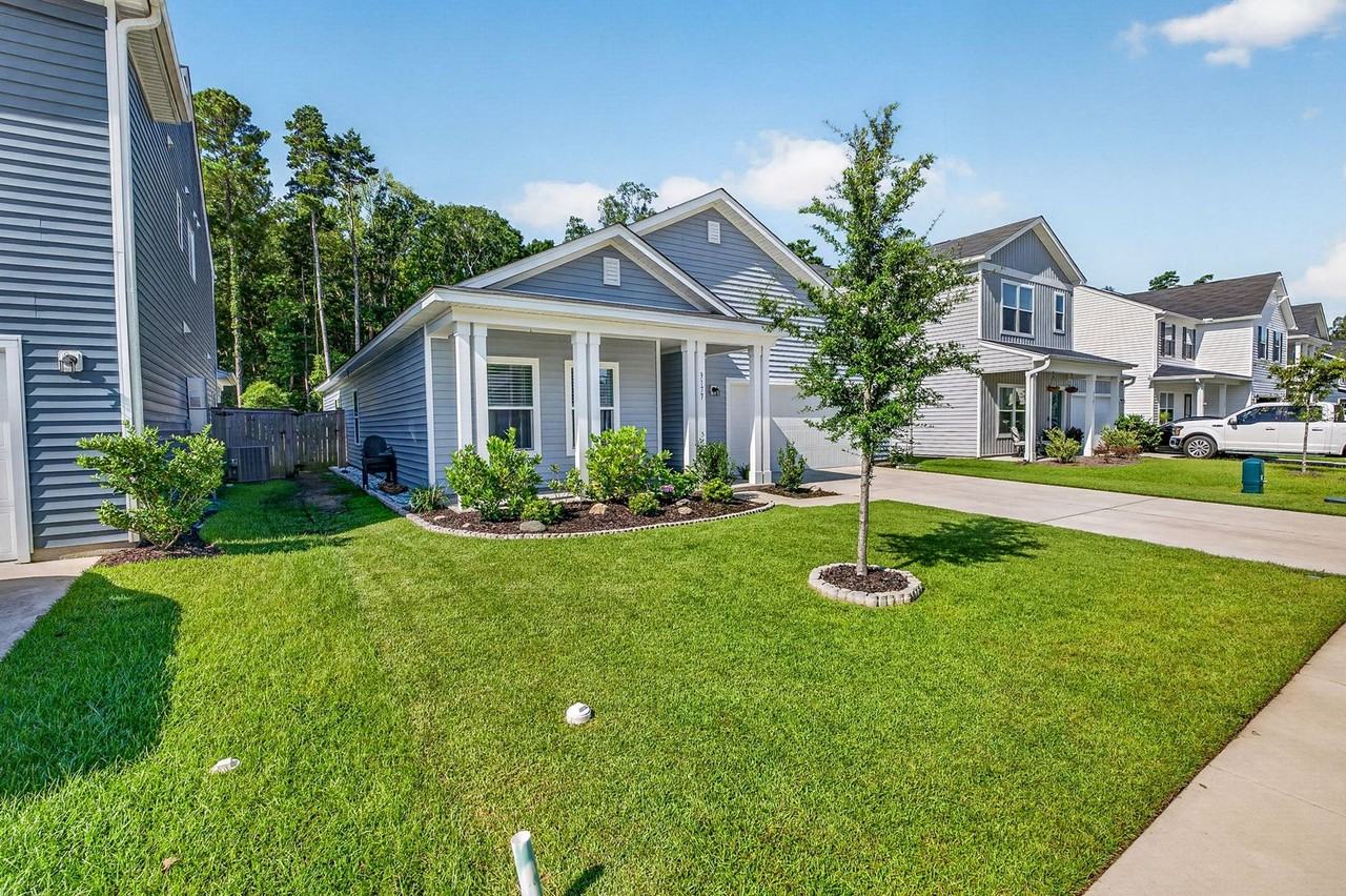3177 Safe Harbor Way - Photo 3 of 36